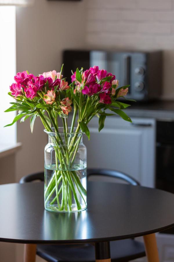 Apartment Bialobrzeska Warsaw Ochota By Renters מראה חיצוני תמונה